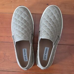 Steve Madden Quilted Beige Men's Loafers